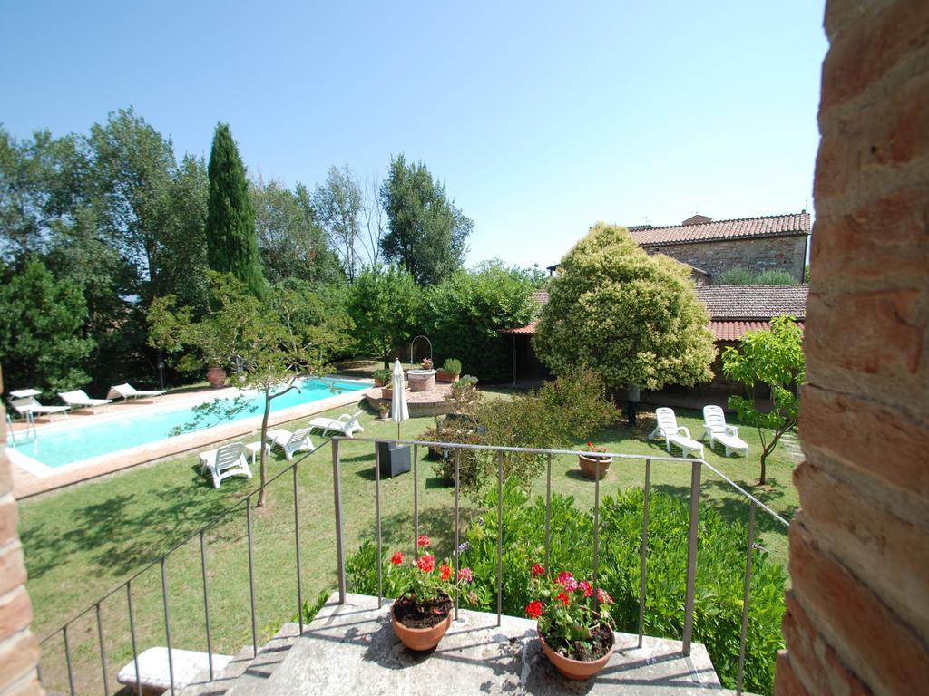 Casa Vacanze Pievina Vescona Exteriér fotografie
